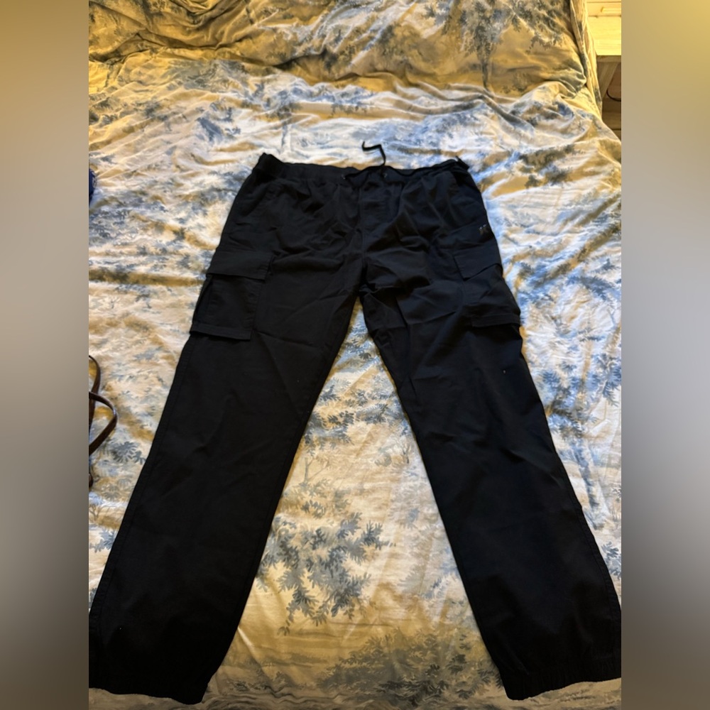 Hurley Men's Dark Cargo Pants size XXL